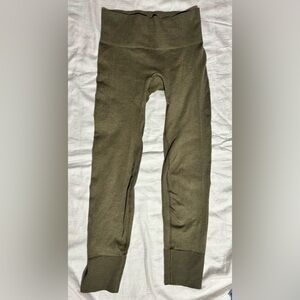 Lululemon Ebb to Street pant               Sage green     Size 6
